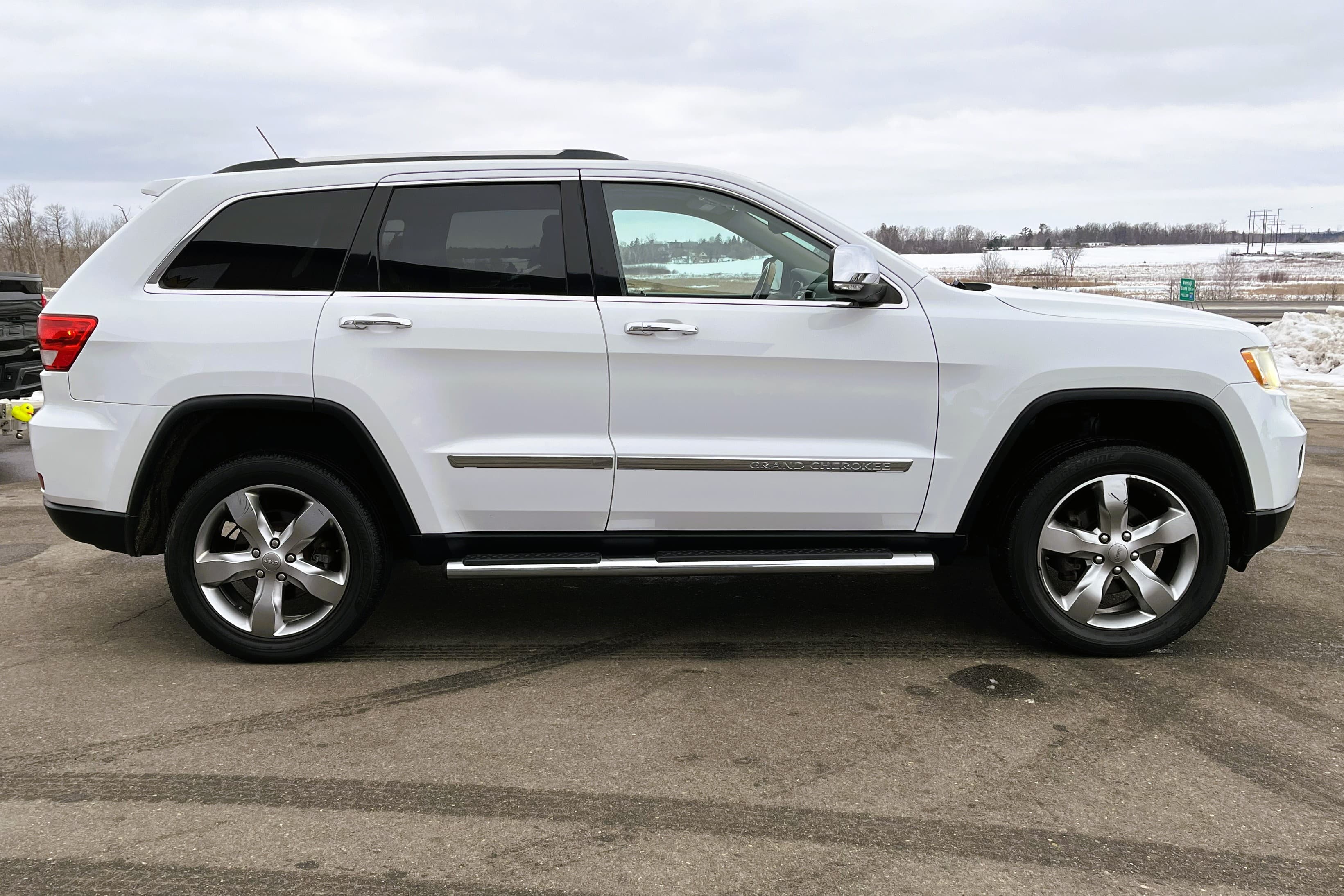 2013 Jeep Grand Cherokee view 10