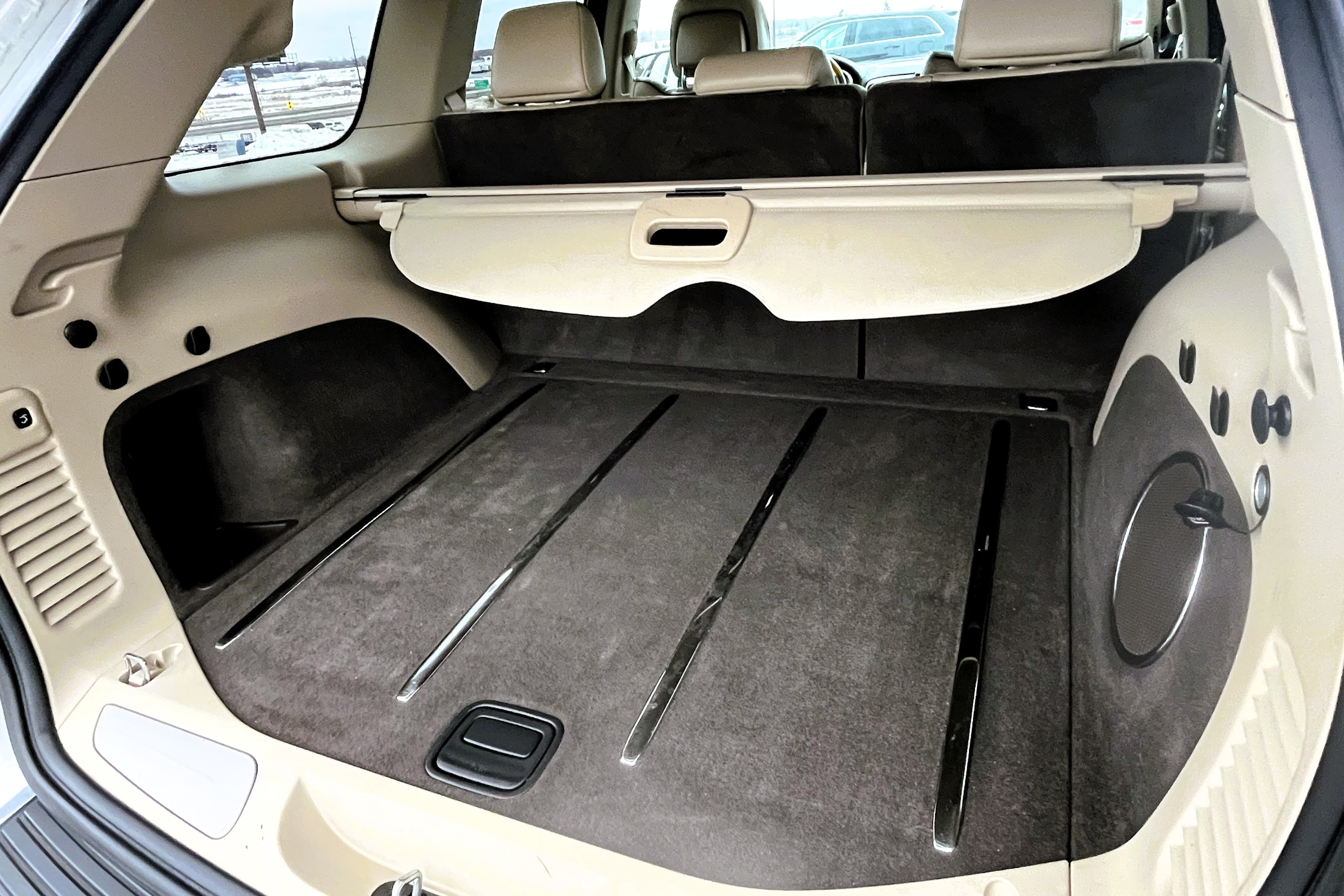 2013 Jeep Grand Cherokee view 17