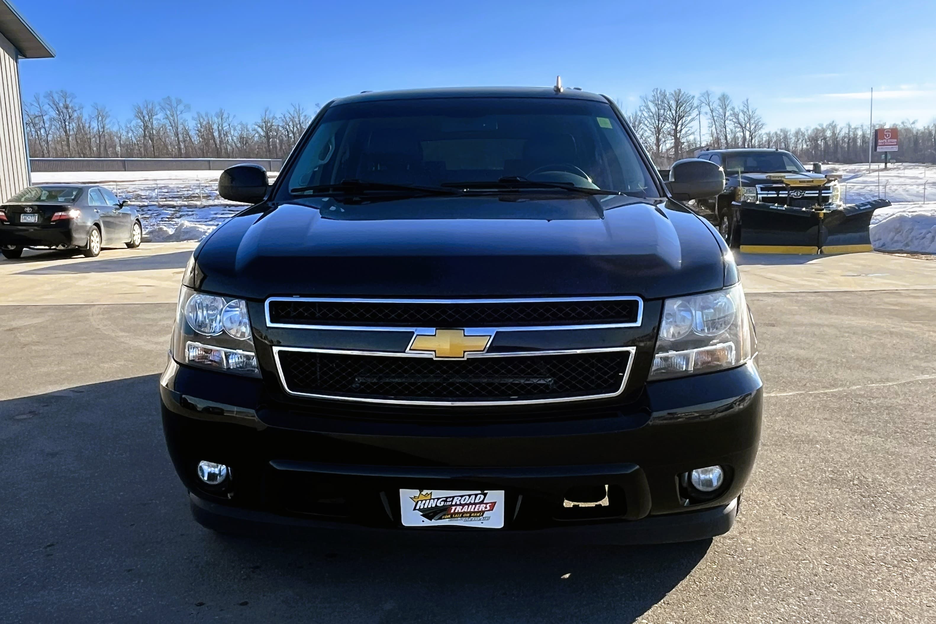 2014 Chevy Suburban view 4
