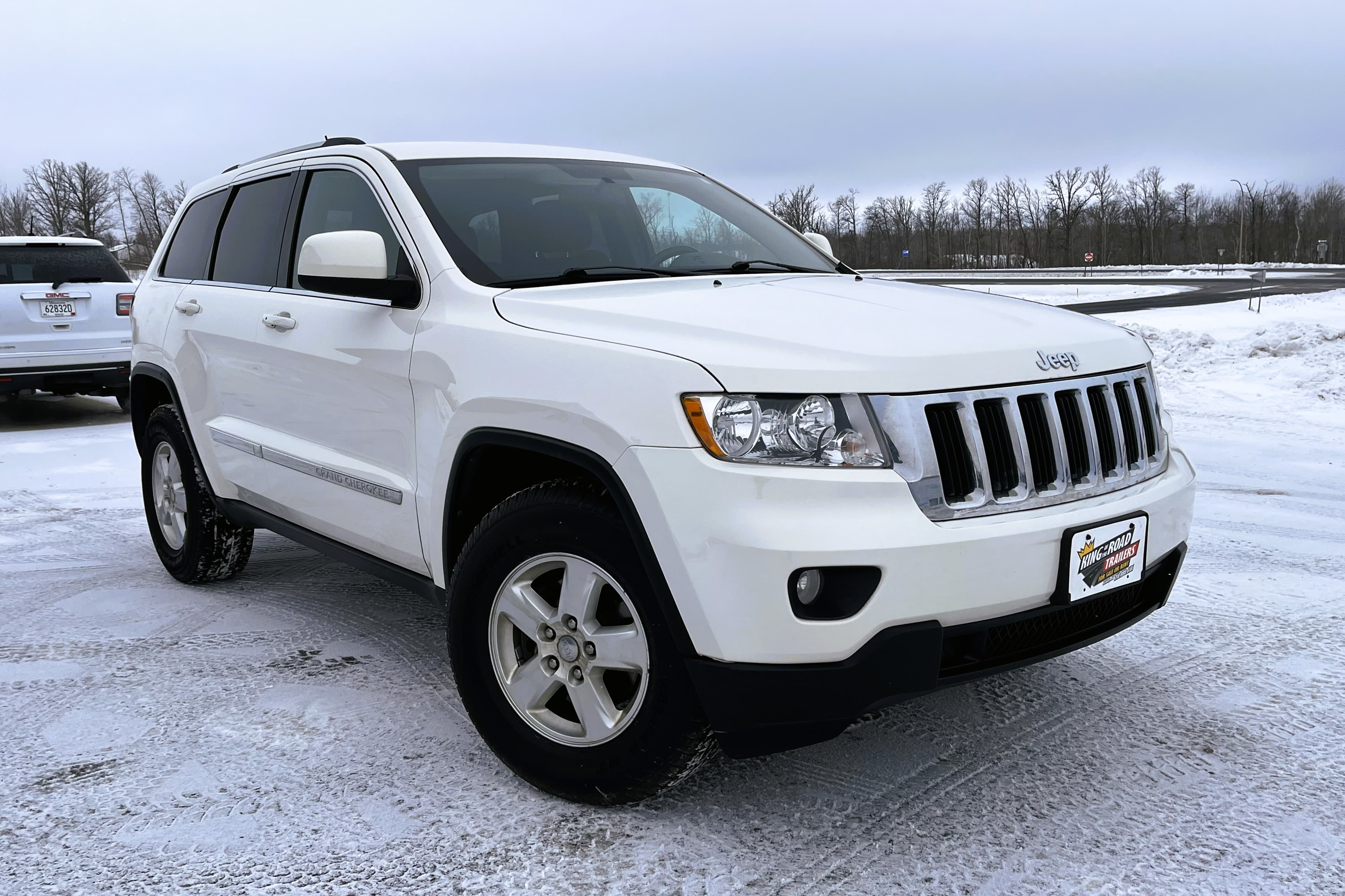 2012 Jeep Grand Cherokee view 2