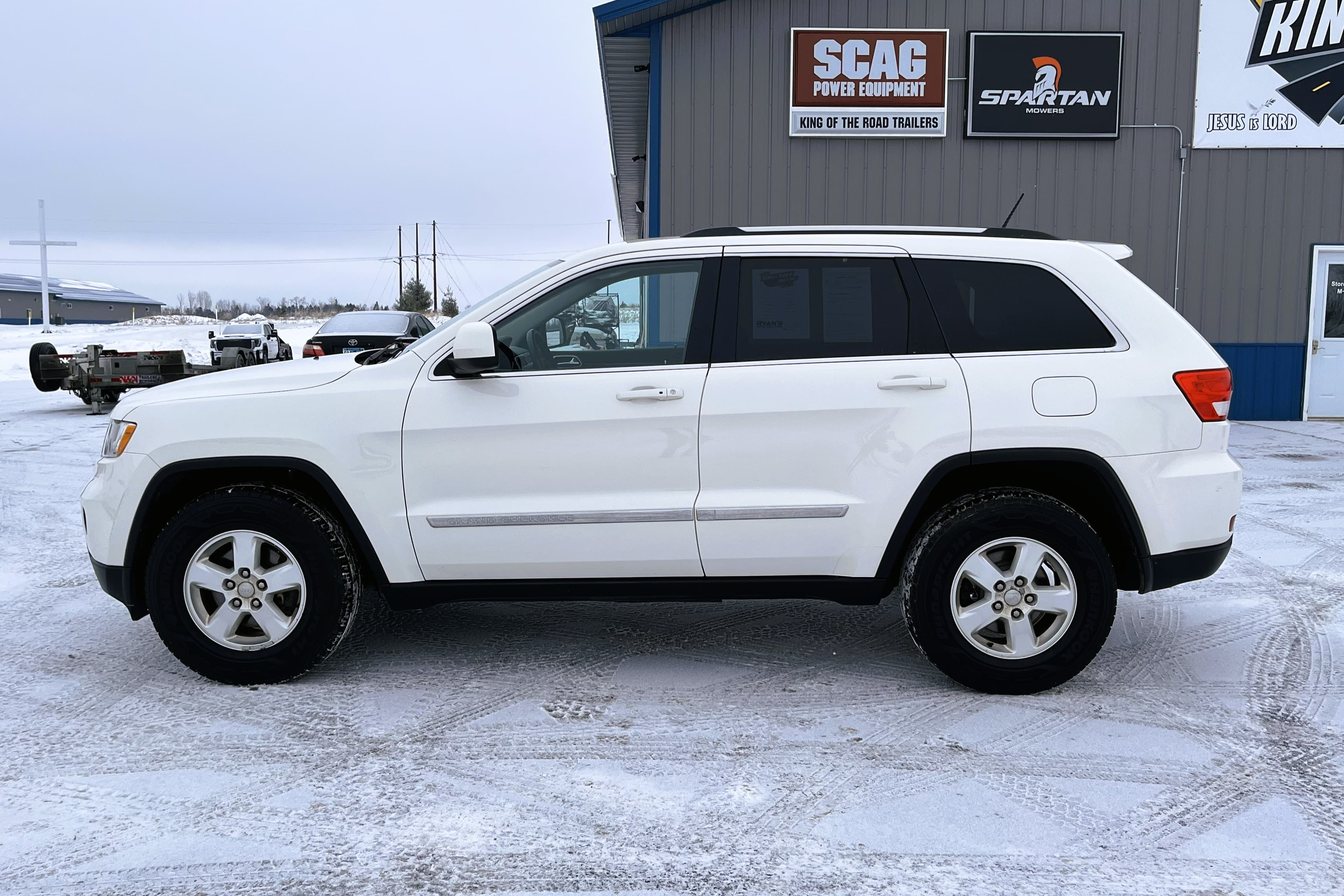 2012 Jeep Grand Cherokee view 7
