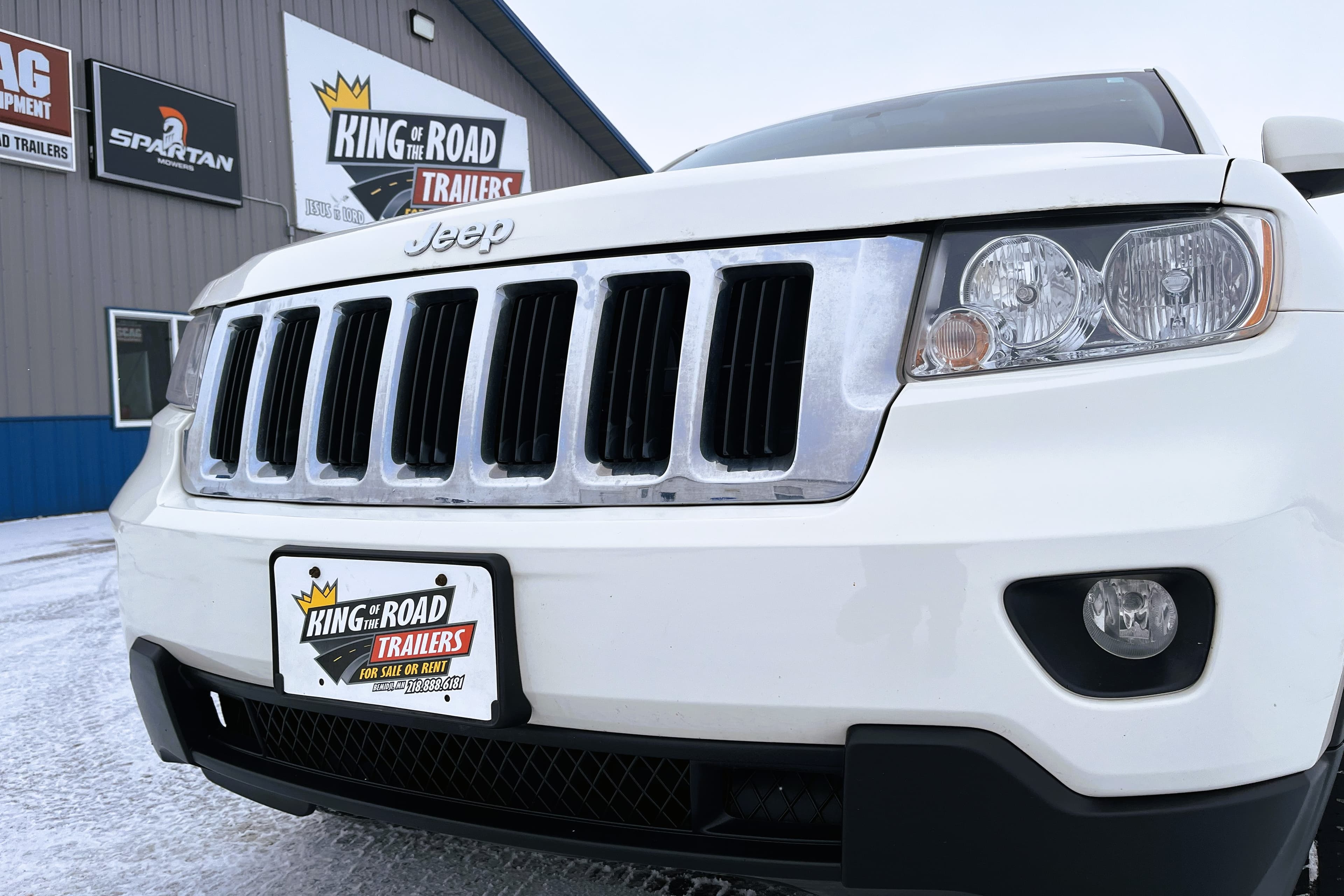 2012 Jeep Grand Cherokee view 6